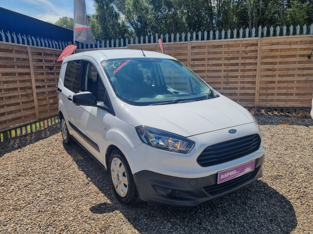 2018 Ford Transit Courier