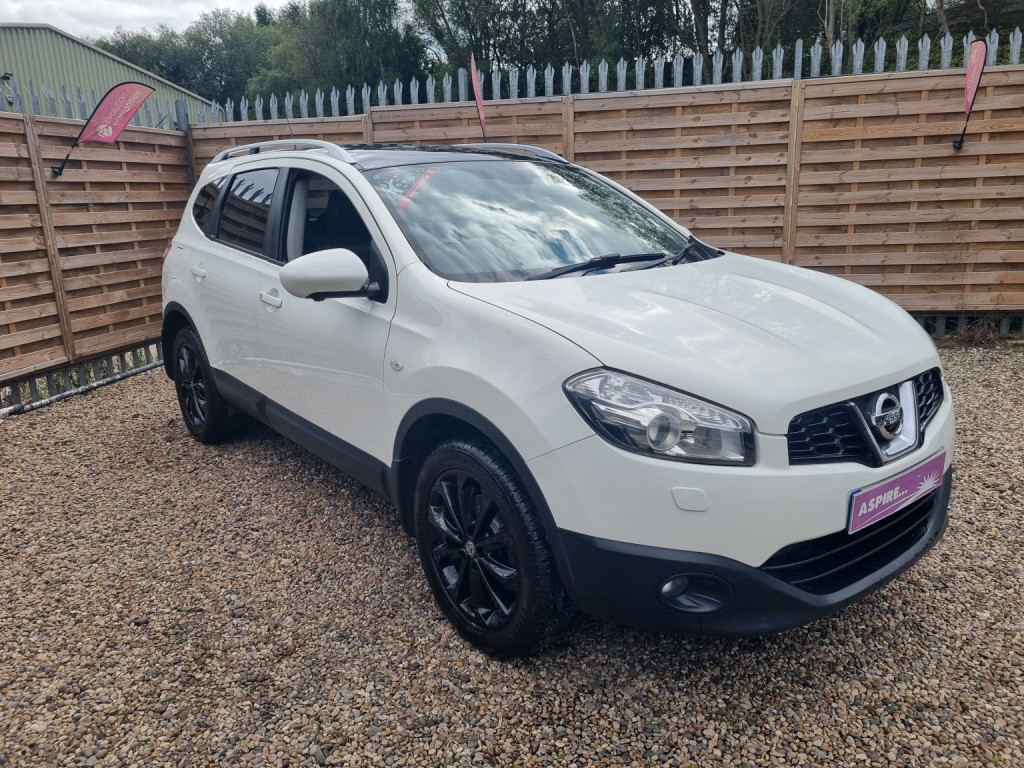 2013 Nissan Qashqai+2